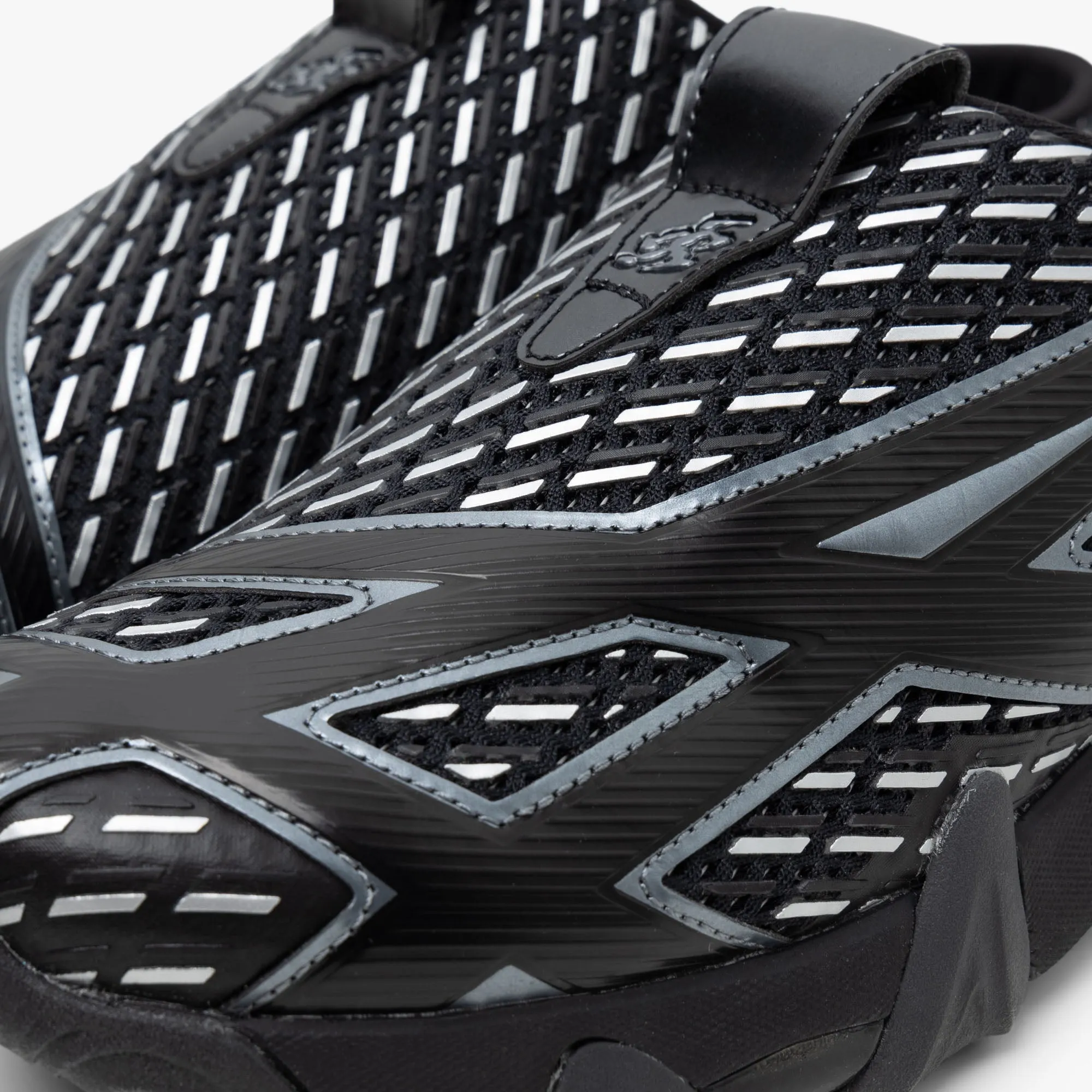 ASICS GEL-STYRAX Obsidian Black / Pure Silver