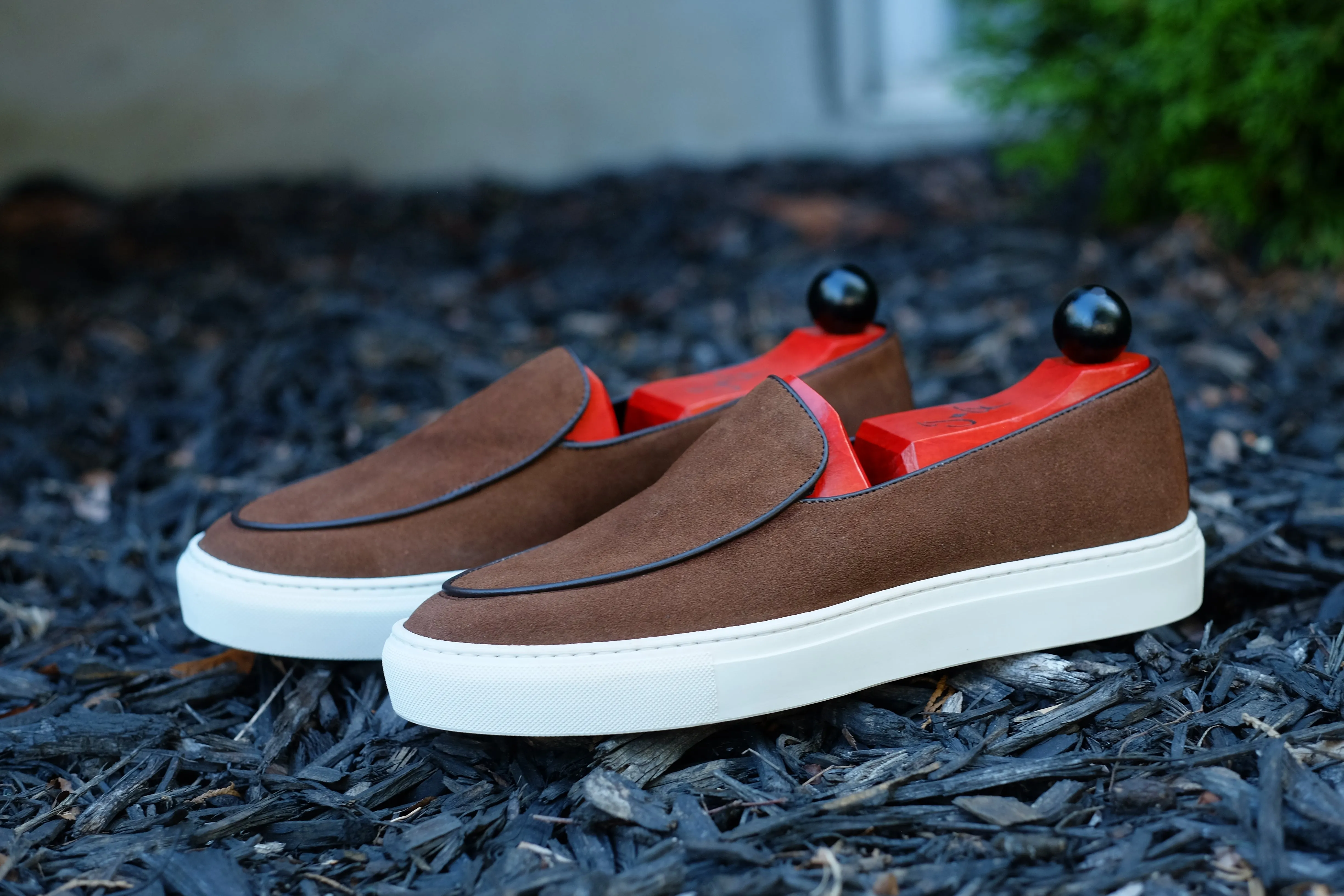 Ellensburg - Brown Suede / Brown Calf Piping - PRE SALE