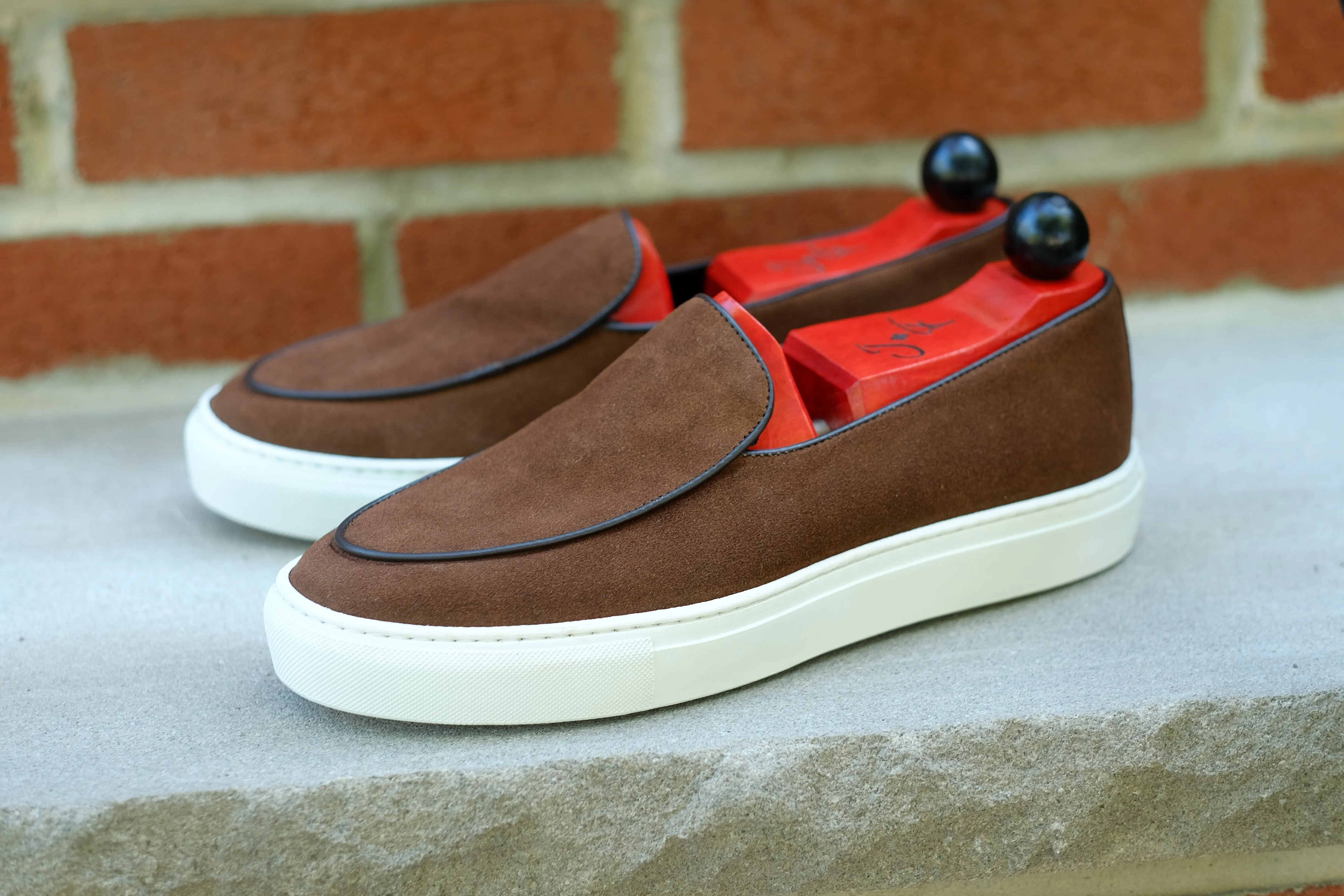 Ellensburg - Brown Suede / Brown Calf Piping - PRE SALE