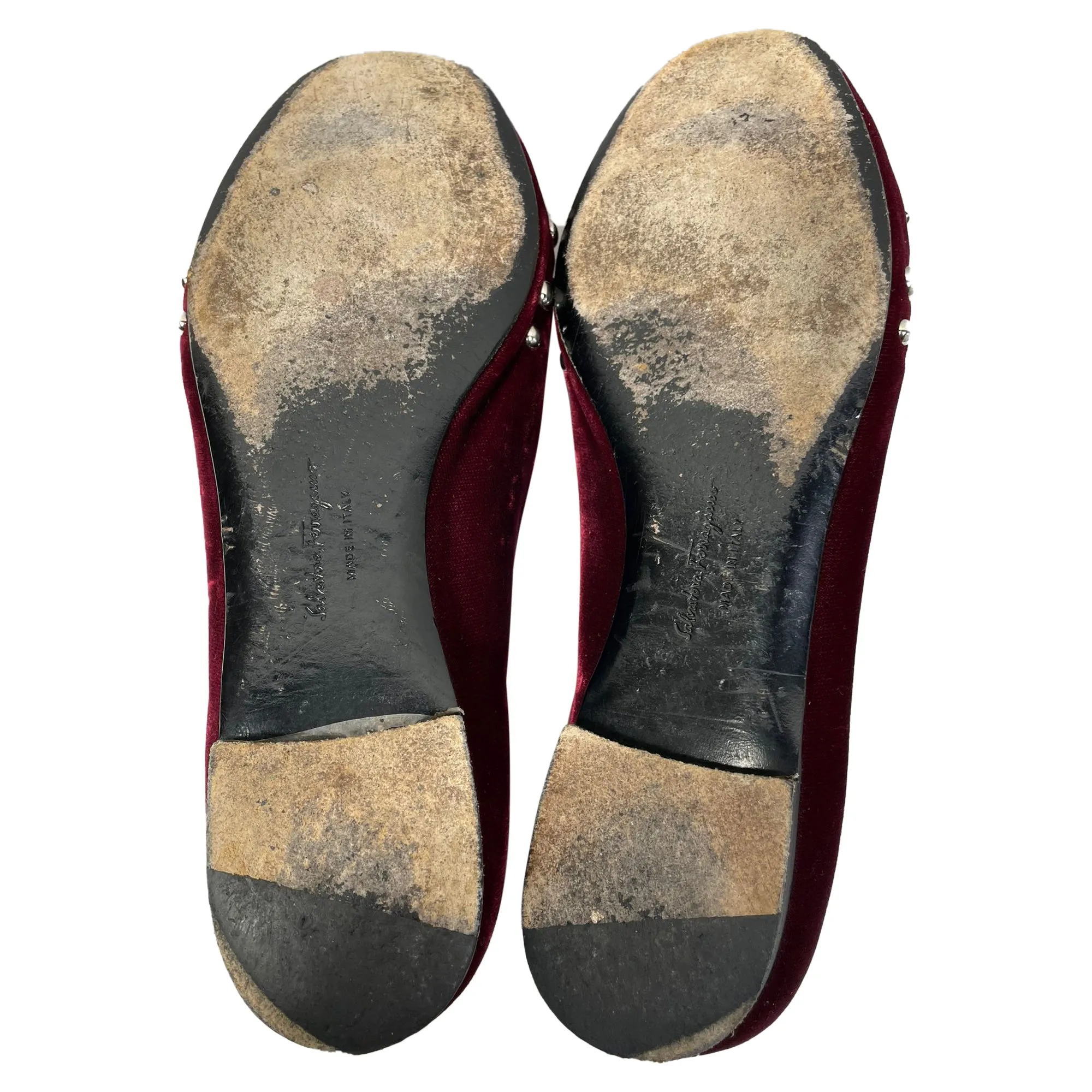 Salvatore Ferragamo Studded Bow Detail Ballet Flats in Burgundy Velvet