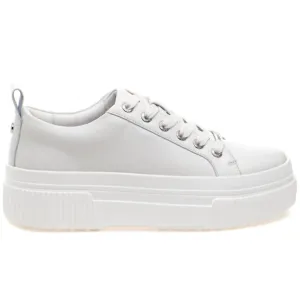 West Sneaker In White