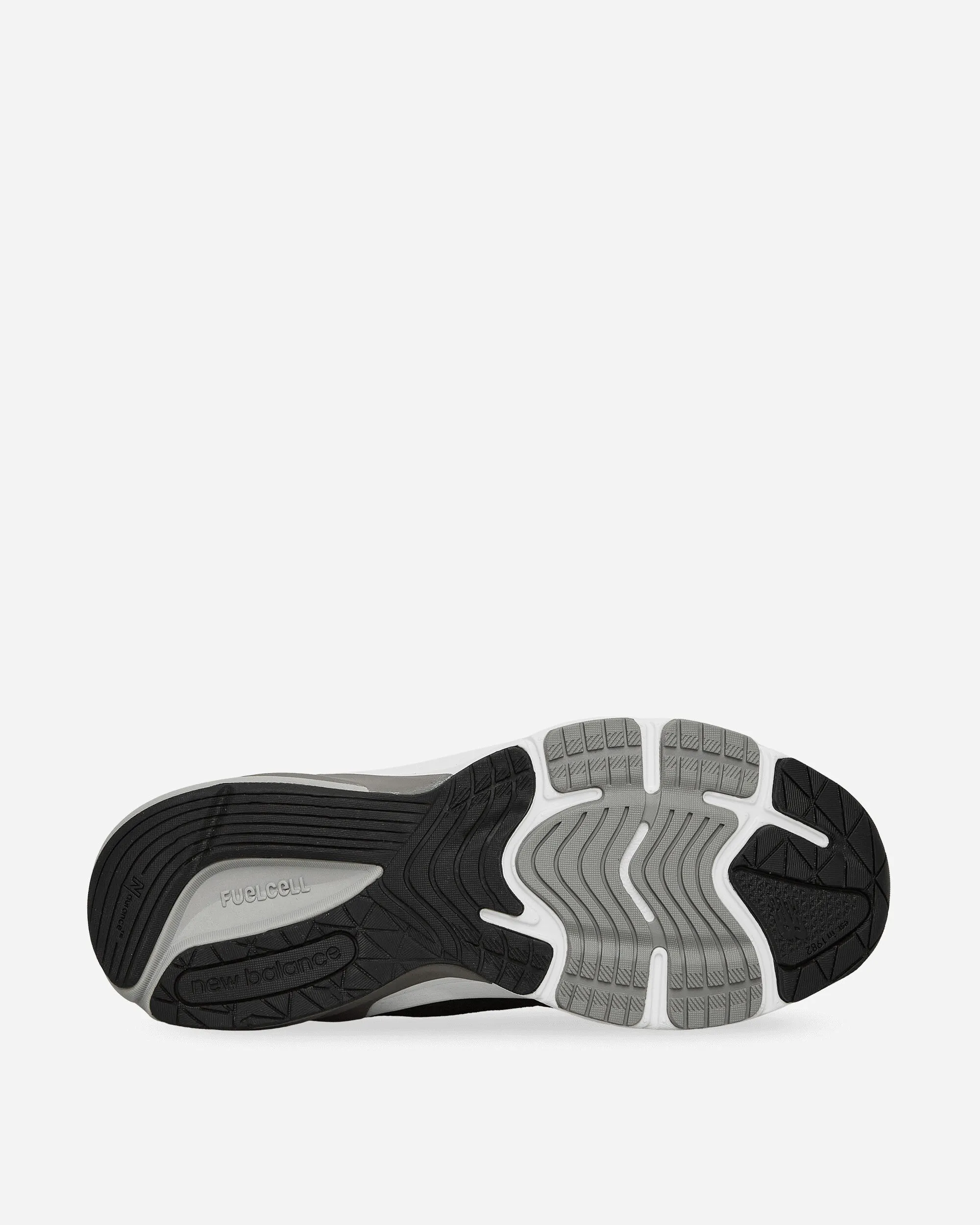Women's Made in USA 990v6 Sneakers Black / White