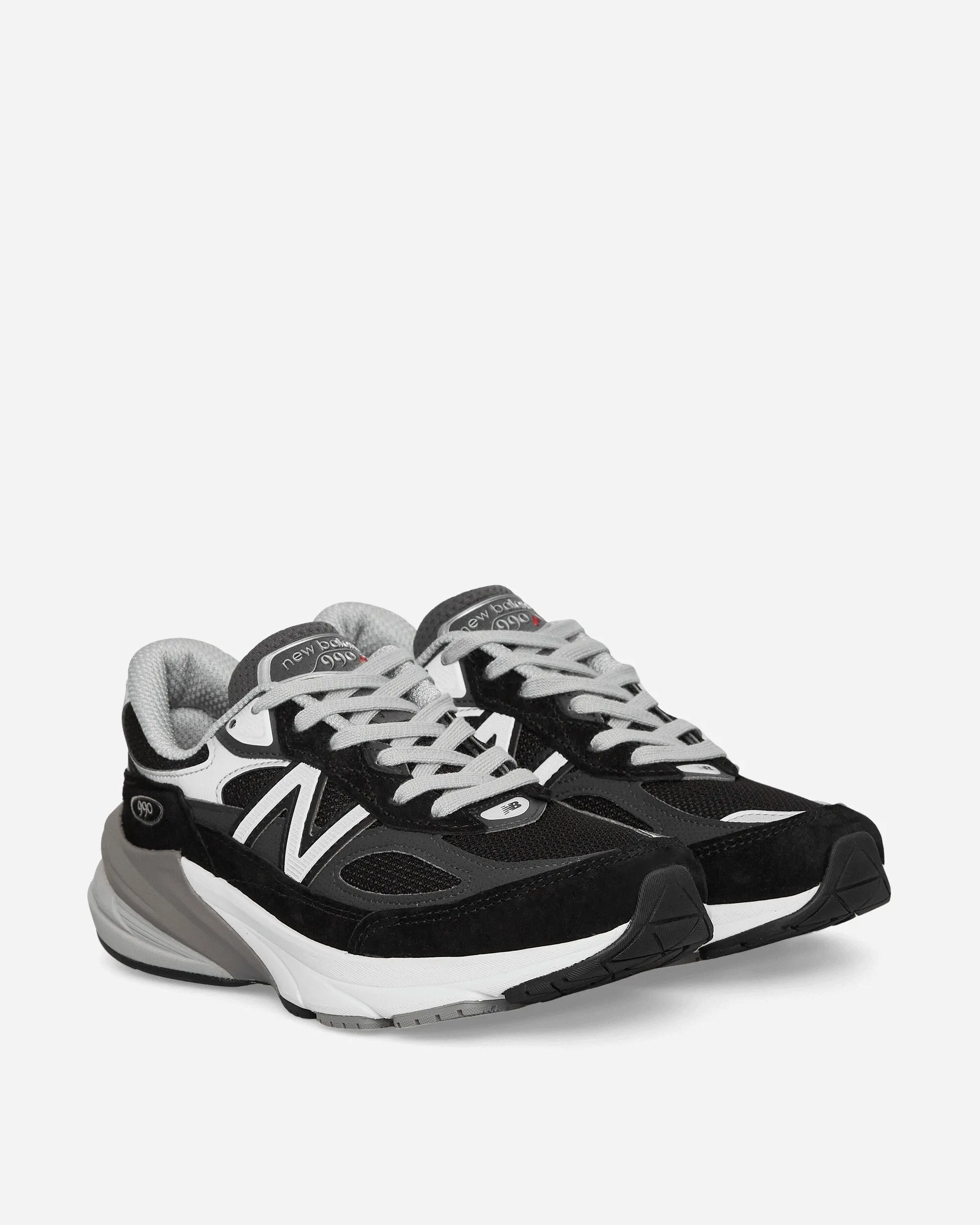 Women's Made in USA 990v6 Sneakers Black / White
