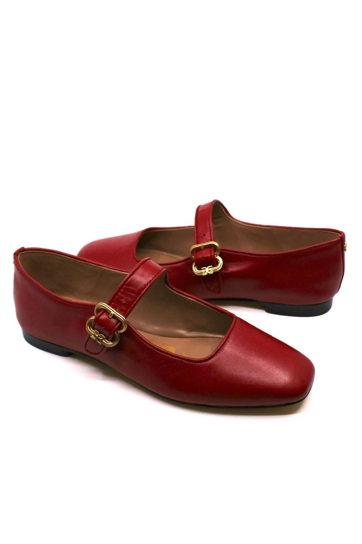 Women's Michaela Flats In Scarlet
