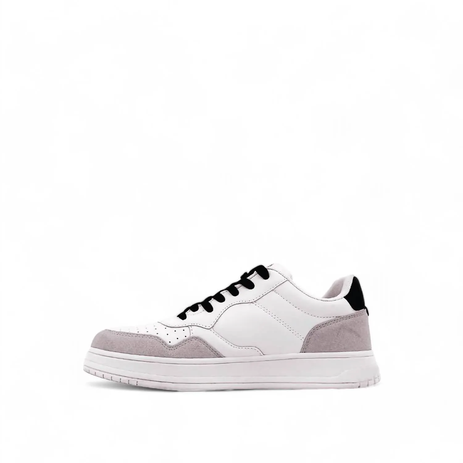 Women's Summer Sneaker In Black